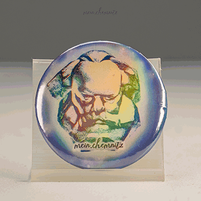 Buttons sind ein besonderes Chemnitzer Souvenir und auch als Merchandise Artikel besonders beliebt.