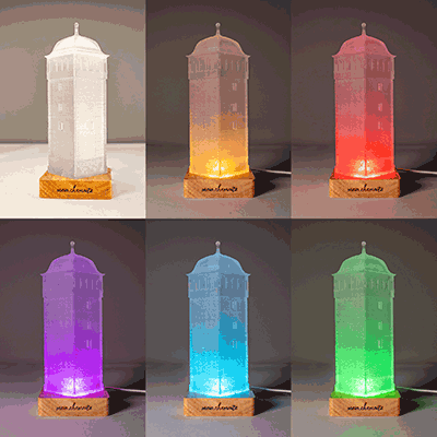 LED Lampe vom Roten Turm in Chemnitz mit Farbwechsel – modernes Souvenir und dekoratives Lichtobjekt mit verschiedenen Leuchtfarben.